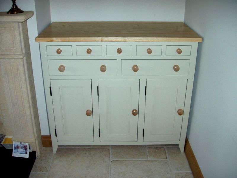 sewing cabinet (1).JPG
